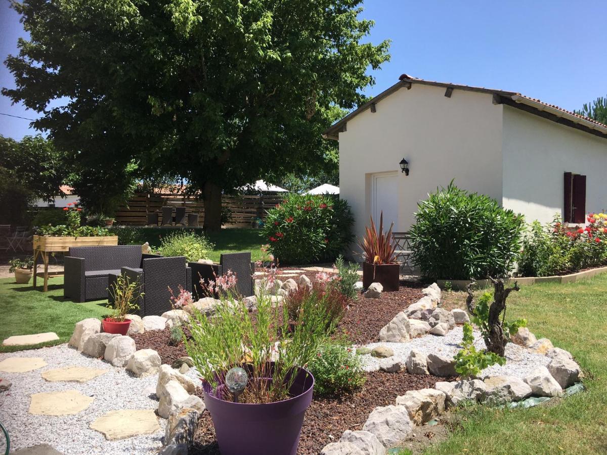 Cadalen Domaine De La Vigne B&B 외부 사진