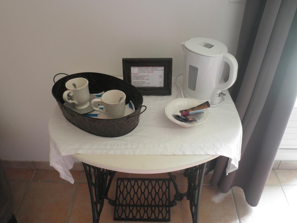 Cadalen Domaine De La Vigne B&B 외부 사진